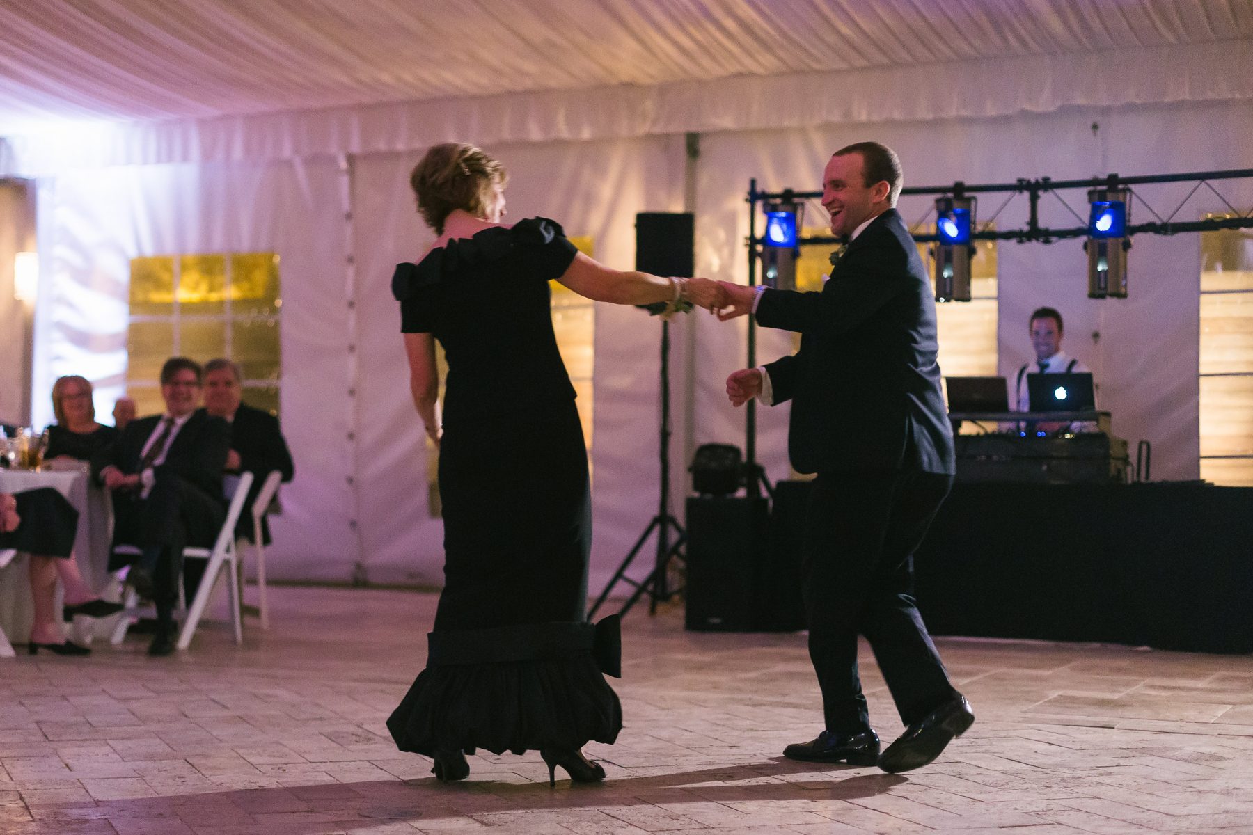 Couple dancing at the reception